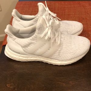 Adidas triple white ultra boost size 8 women’s